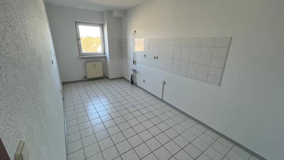 Dachgeschoßwohnung Zwickau Zwickau-Nord - 2 Zimmer, 66 m&sup2;, 390&euro; | Angebot:23807516