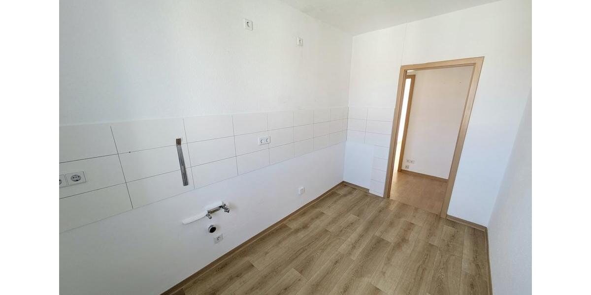 Etagenwohnung Limbach-Oberfrohna Oberfrohna - 3 Zimmer, 60 m&sup2;, 411&euro; | Angebot:25945645