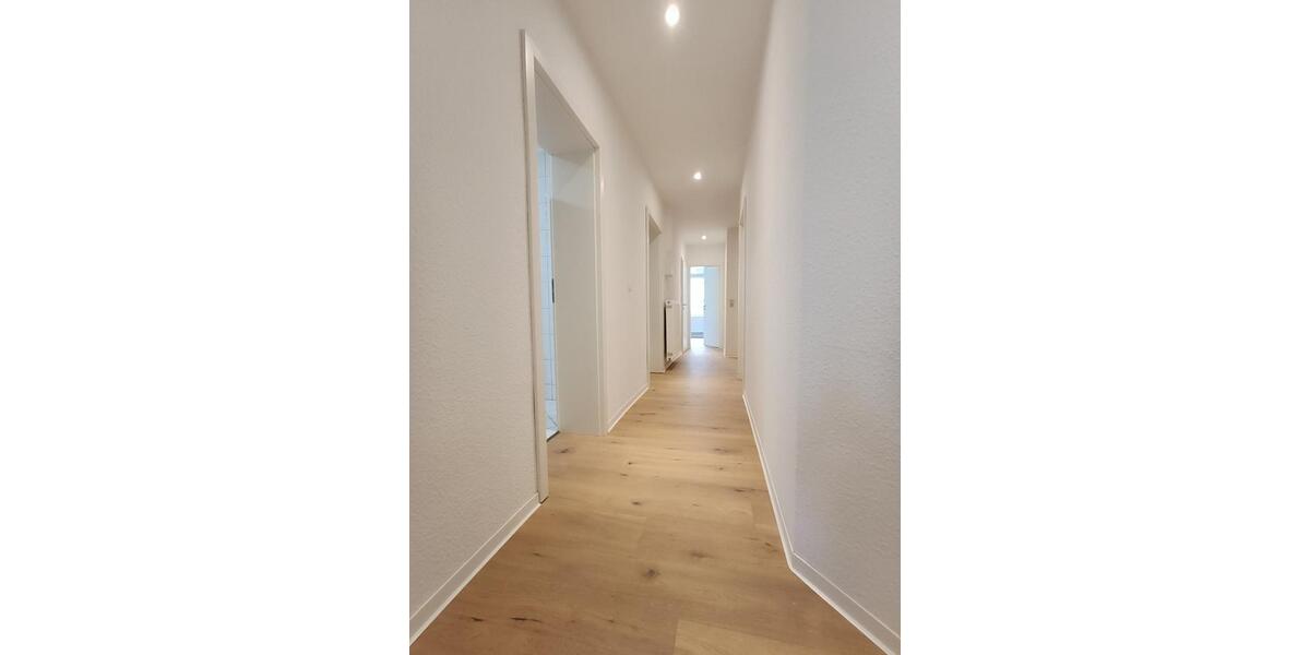 Etagenwohnung Auerbach/Vogtland Vogtland - 3.5 Zimmer, 106 m&sup2;, 630&euro; | Angebot:26671099