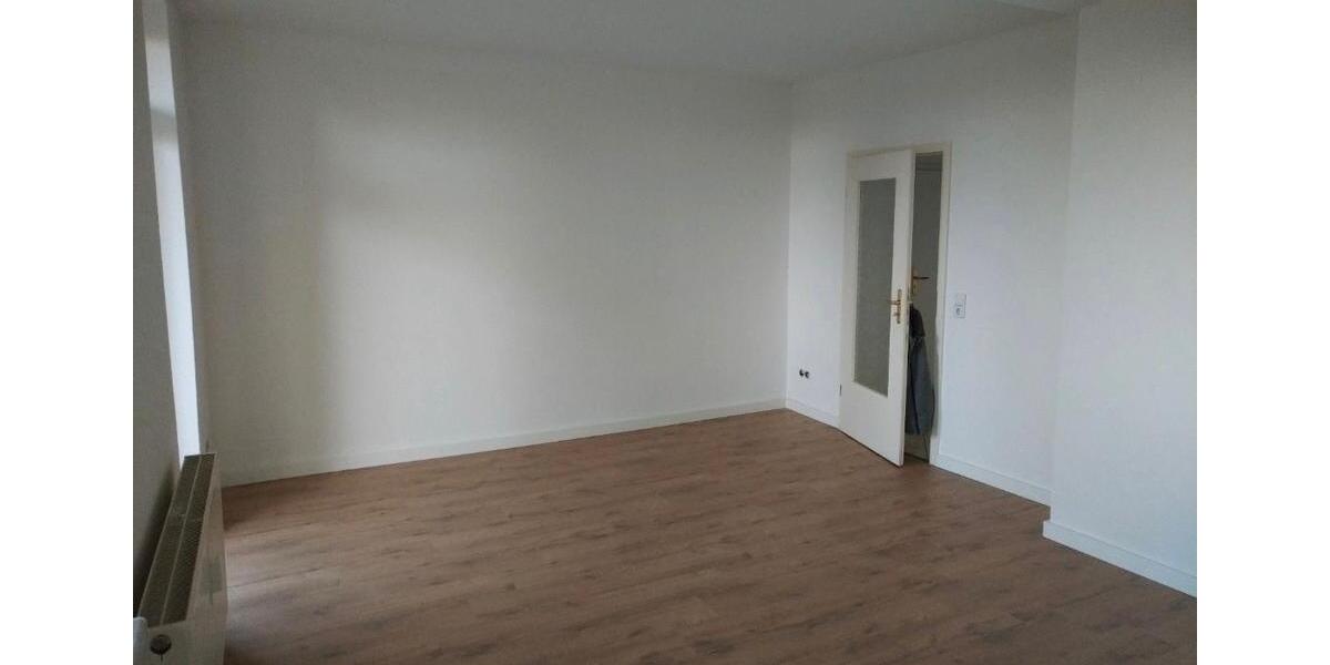Etagenwohnung Limbach-Oberfrohna Oberfrohna - 1 Zimmer, 45 m&sup2;, 225&euro; | Angebot:22974271