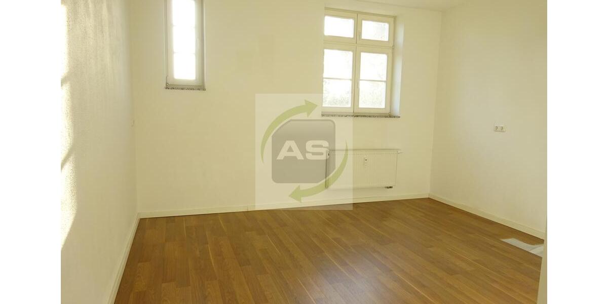 Dachgeschoßwohnung Zwickau Zwickau-Nord - 3 Zimmer, 71 m&sup2;, 365&euro; | Angebot:22591343