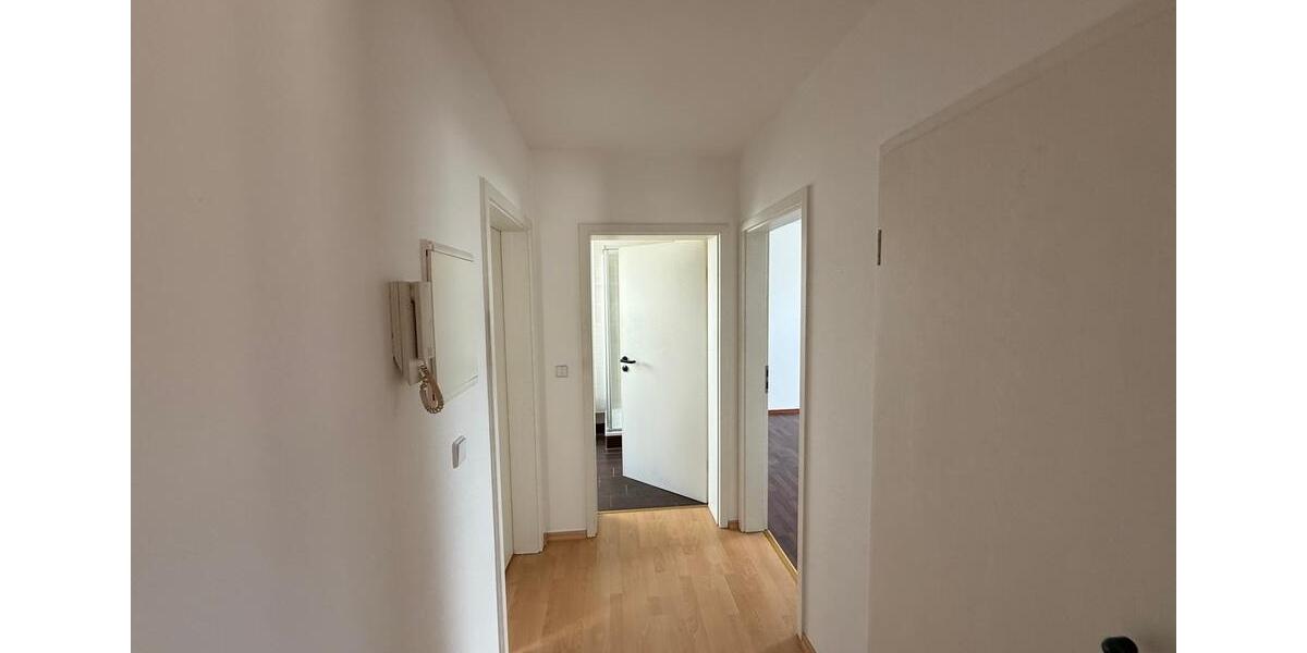 Dachgeschoßwohnung Zwickau Zwickau-Nord - 3 Zimmer, 99 m&sup2;, 620&euro; | Angebot:25753769