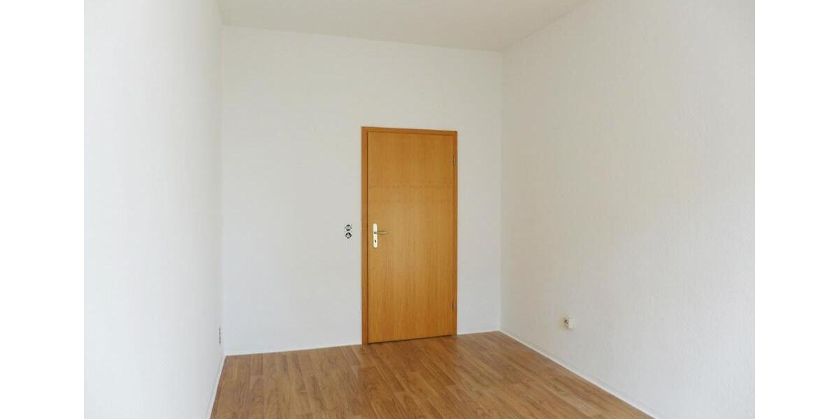 Etagenwohnung Limbach-Oberfrohna Oberfrohna - 3 Zimmer, 70 m&sup2;, 315&euro; | Angebot:25804809