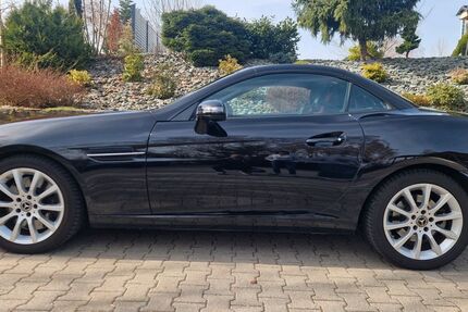 Mercedes-Benz SLC 180 21.700 km 29.900 &euro; Schneeberg 08289