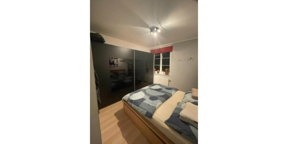 Etagenwohnung Zwickau - 2 Zimmer, 45 m&sup2;, 315&euro; | Angebot:25941736