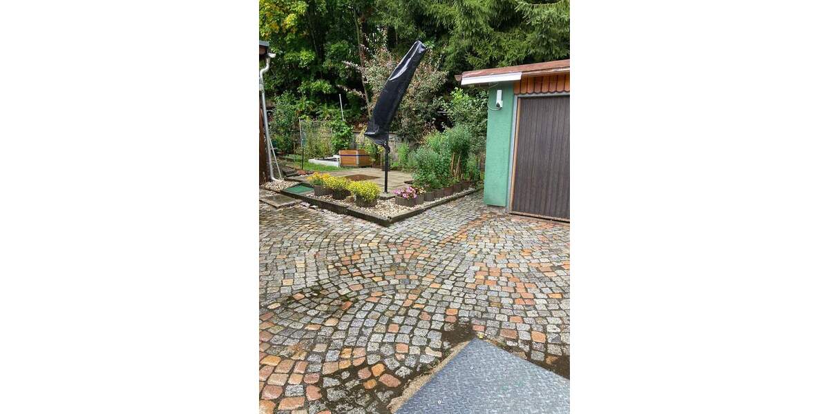 Mehrfamilienhaus, Wohnhaus Schwarzenberg/Erzgebirge Schwarzenberg - 3 Zimmer, 100 m&sup2;, 210.000&euro; | Angebot:25741904