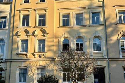 Haus Glauchau - 1 Zimmer, 360 m&sup2;, 119.000&euro; | Angebot:25930742