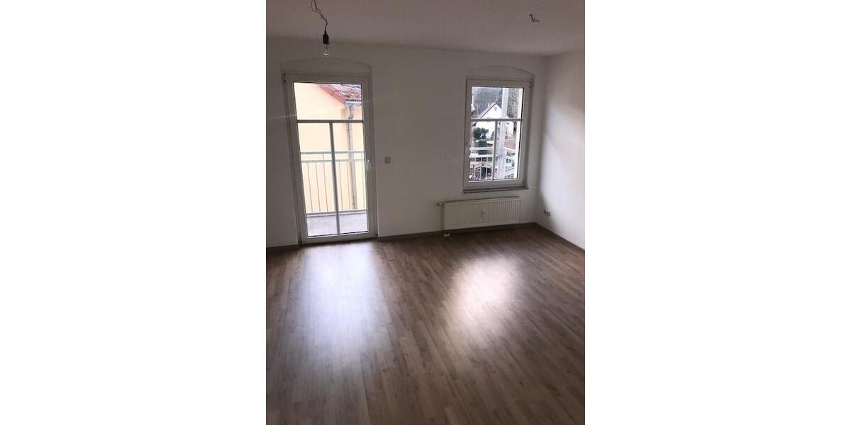 Etagenwohnung Reinsdorf - 3 Zimmer, 87 m&sup2;, 519&euro; | Angebot:26038817
