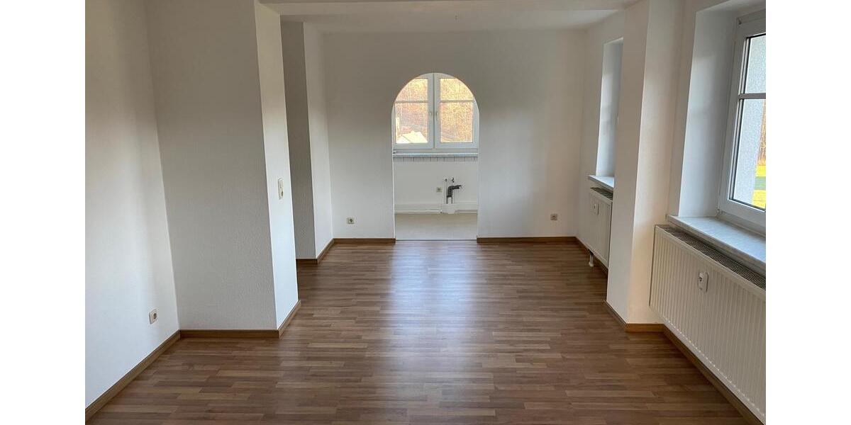 Etagenwohnung Zwickau Auerbach - 2 Zimmer, 52 m&sup2;, 280&euro; | Angebot:26165746
