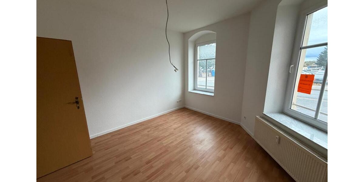 Erdgeschoßwohnung Zwickau - 2 Zimmer, 54 m&sup2;, 305&euro; | Angebot:23294029