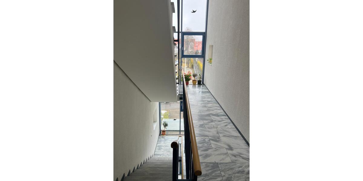 Etagenwohnung Zwickau Zwickau-West - 2 Zimmer, 67 m&sup2;, 440&euro; | Angebot:24857879