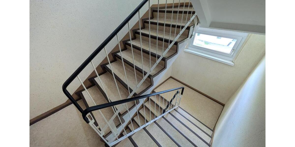 Etagenwohnung Limbach-Oberfrohna Oberfrohna - 3 Zimmer, 76 m&sup2;, 475&euro; | Angebot:25945706