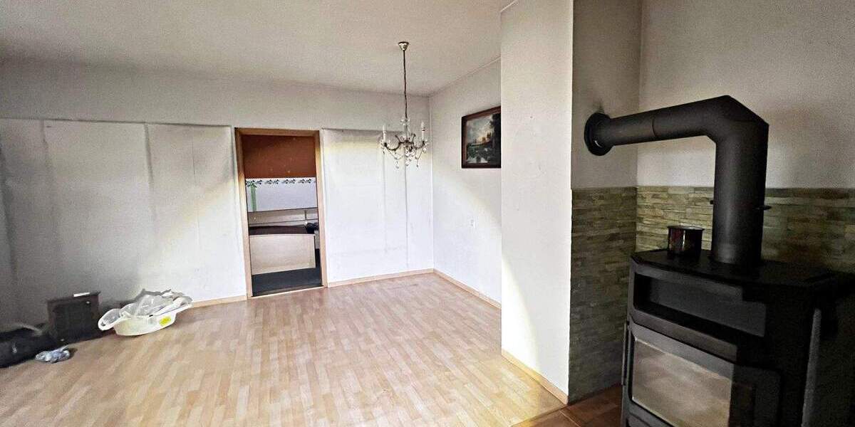 Einfamilienhaus Stützengrün Hundshübel - 1 Zimmer, 134 m&sup2;, 57.500&euro; | Angebot:25689610