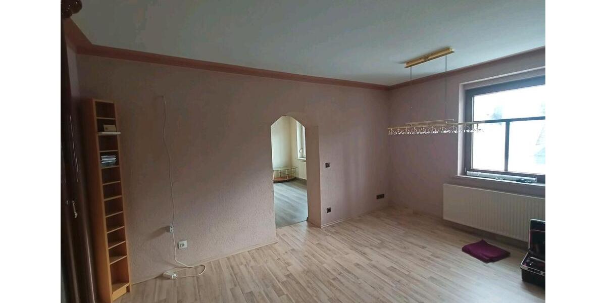 Etagenwohnung Falkenstein/Vogtland Vogtland - 3 Zimmer, 112 m&sup2;, 760&euro; | Angebot:25172000