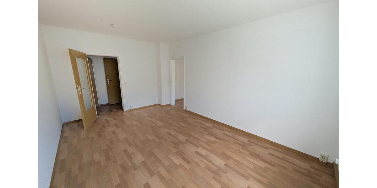 Etagenwohnung Limbach-Oberfrohna Oberfrohna - 2 Zimmer, 44 m&sup2;, 284&euro; | Angebot:25945685