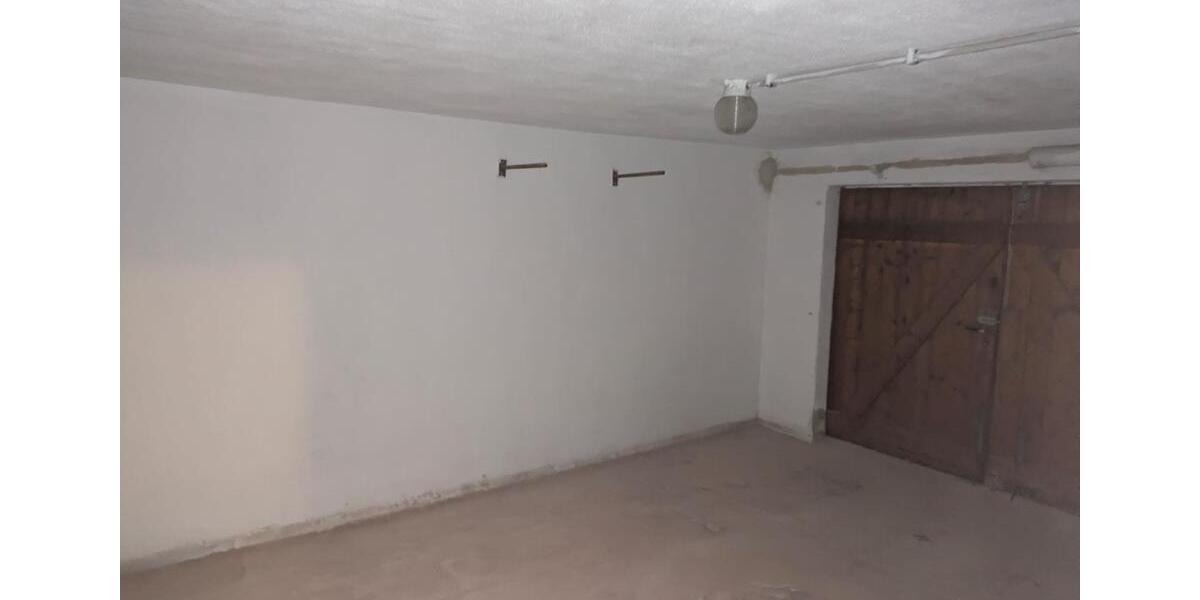 Doppelhaushälfte Hohenstein-Ernstthal Ernstthal - 3 Zimmer, 107 m&sup2;, 130.000&euro; | Angebot:25208181