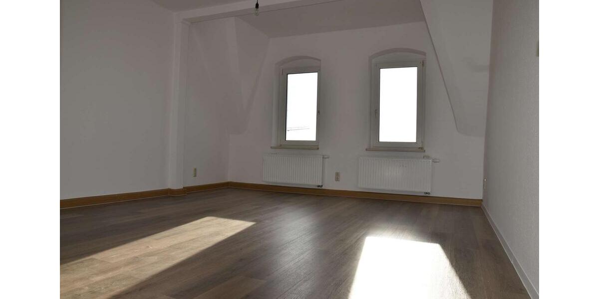 Etagenwohnung Zwickau - 3 Zimmer, 66 m&sup2;, 340&euro; | Angebot:22524100