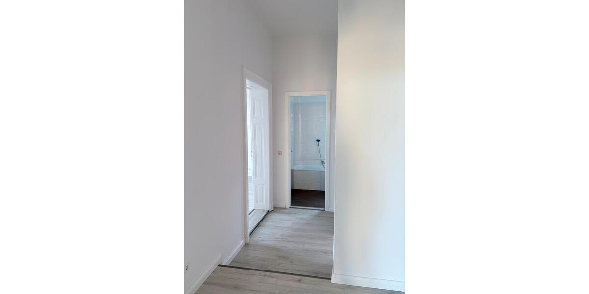 Etagenwohnung Zwickau - 3 Zimmer, 85 m&sup2;, 595&euro; | Angebot:25311291