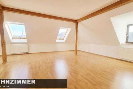 Wohnung Zwickau Innenstadt - 3 Zimmer, 88 m&sup2;, 530&euro; | Angebot:25248359