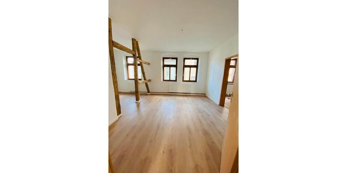 Etagenwohnung Meerane - 2 Zimmer, 58 m&sup2;, 363&euro; | Angebot:25376877