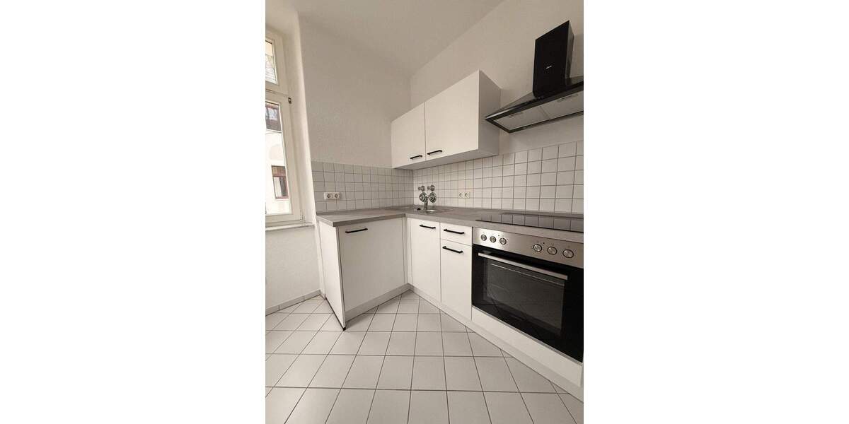 Etagenwohnung Zwickau Pölbitz - 2 Zimmer, 45 m&sup2;, 298&euro; | Angebot:25877475