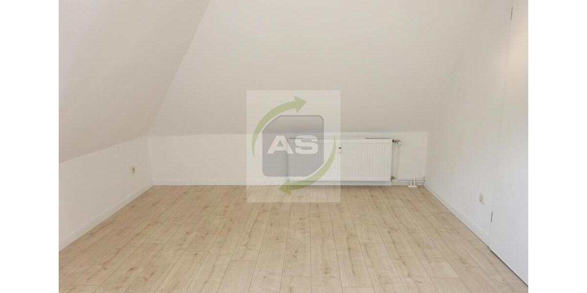 Dachgeschoßwohnung Wilkau-Haßlau Haßlau - 3 Zimmer, 50 m&sup2;, 349&euro; | Angebot:25365190