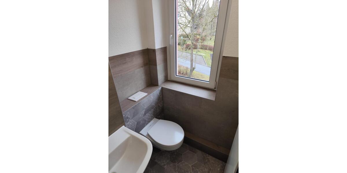 Etagenwohnung Gößnitz - 3 Zimmer, 62 m&sup2;, 360&euro; | Angebot:25142389