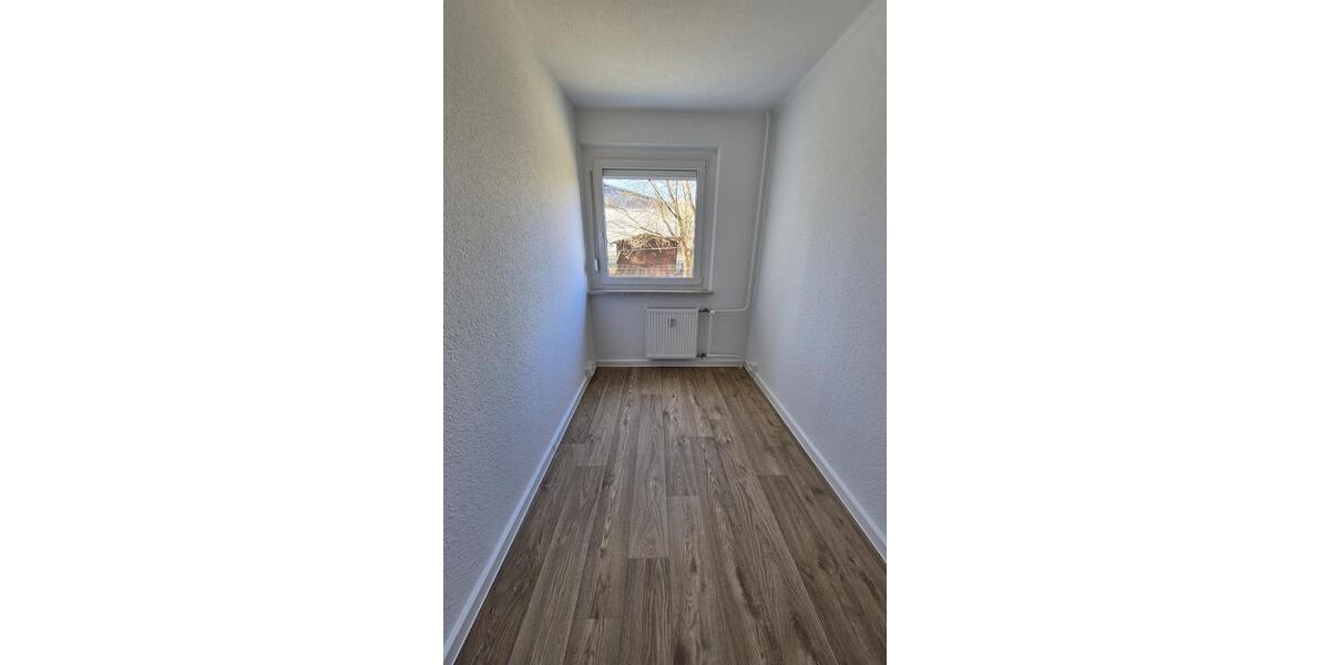 Etagenwohnung Hohenstein-Ernstthal Ernstthal - 3 Zimmer, 56 m&sup2;, 366&euro; | Angebot:24781254