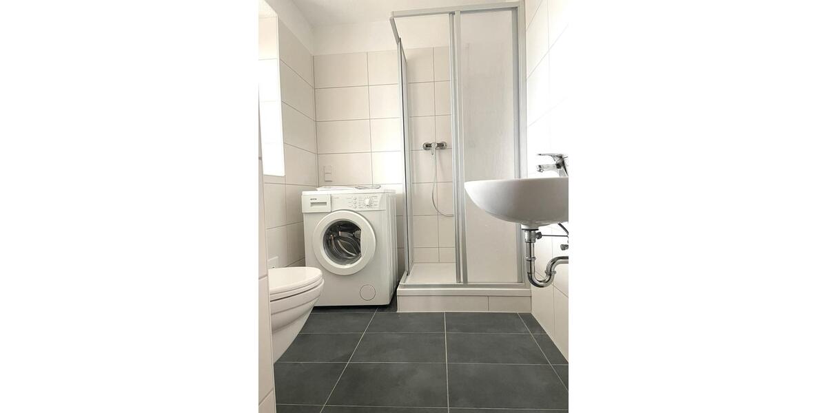 Etagenwohnung Meerane - 3 Zimmer, 72 m&sup2;, 468&euro; | Angebot:25649742