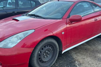 Toyota Celica 87.000 km 1.950 &euro; zwickau 08064