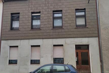 Haus Netzschkau - 4 Zimmer, 147 m&sup2;, 60.000&euro; | Angebot:26545256