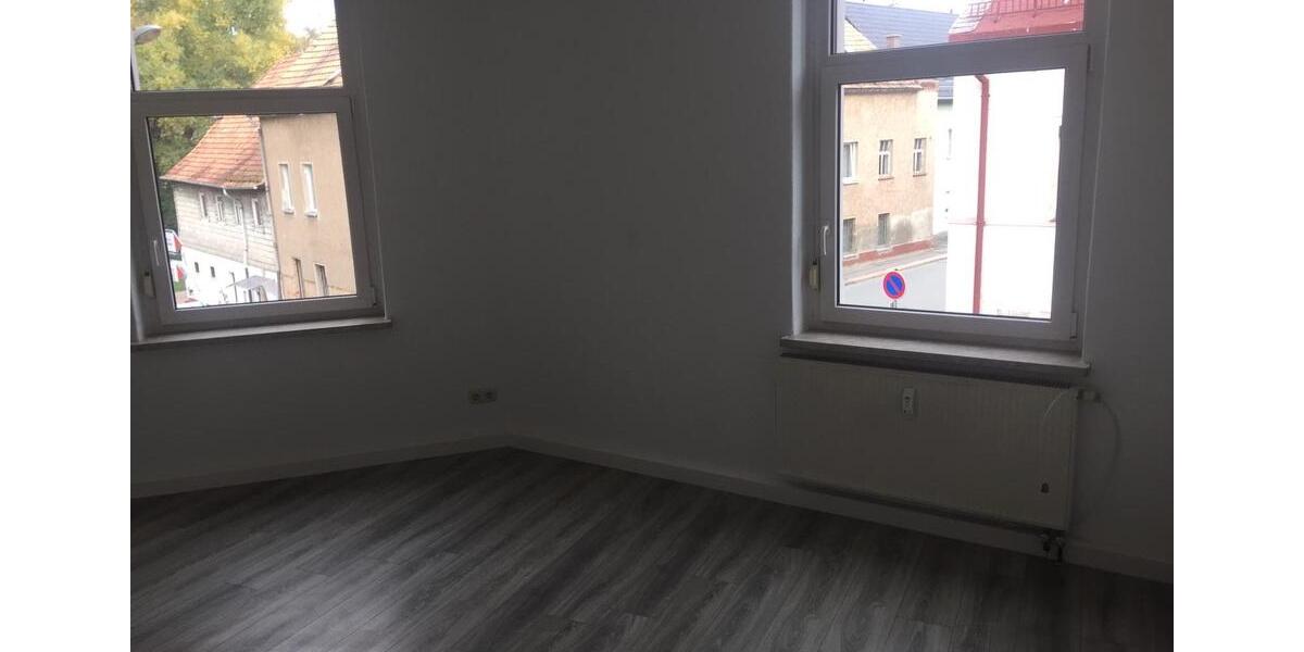 Mehrfamilienhaus, Wohnhaus Werdau - 350.000&euro; | Angebot:23010115