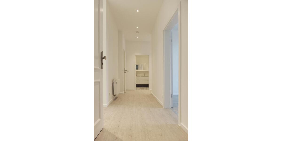 Etagenwohnung Zwickau Zwickau-Nord - 5 Zimmer, 128 m&sup2;, 1.110&euro; | Angebot:23768754