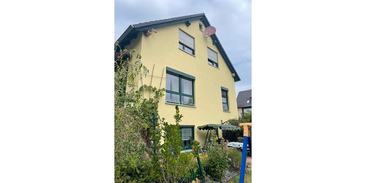 Einfamilienhaus Oberlungwitz - 7 Zimmer, 155 m&sup2;, 399.000&euro; | Angebot:23503582