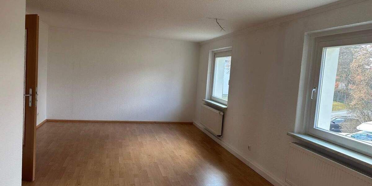 Etagenwohnung Netzschkau - 2 Zimmer, 54 m&sup2;, 272&euro; | Angebot:25898194