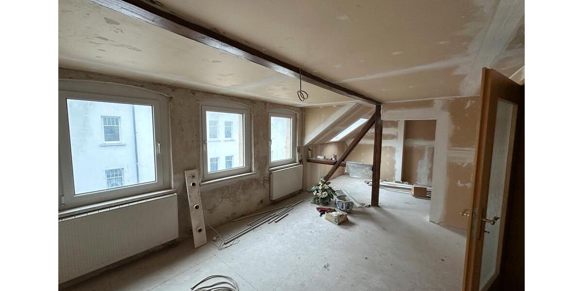 Reihenhaus Crimmitschau - 10 Zimmer, 200 m&sup2;, 25.000&euro; | Angebot:25648685