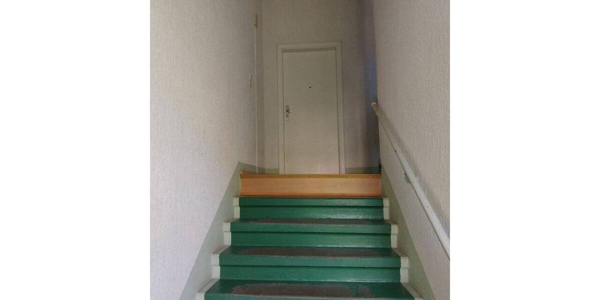 Große freiwerdende günstige 4-Zi ETW in Stadtlage - Etagenwohnung Crimmitschau | Angebot:26662081
