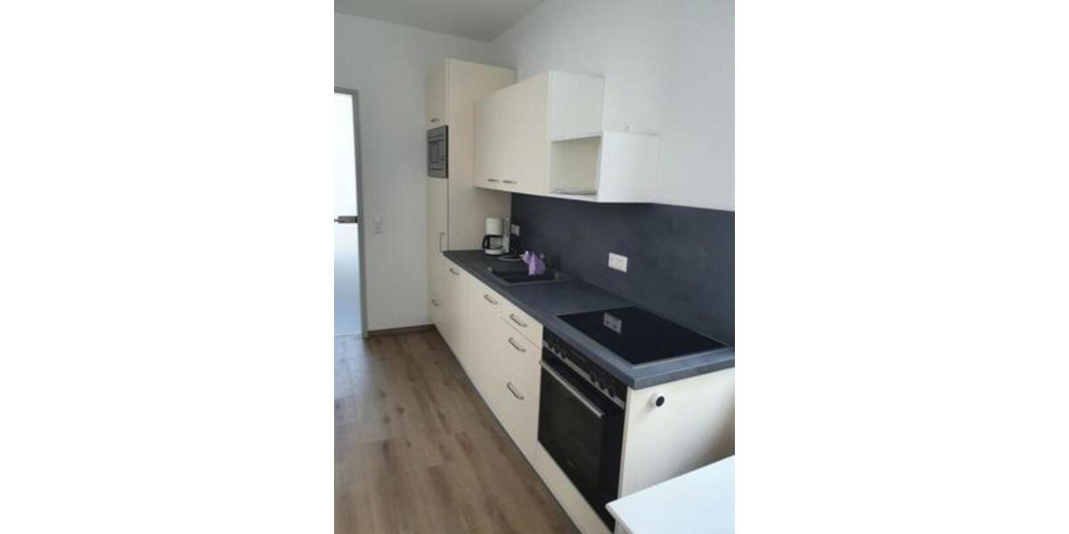 Etagenwohnung Schneeberg - 2 Zimmer, 64 m&sup2;, 600&euro; | Angebot:25884199