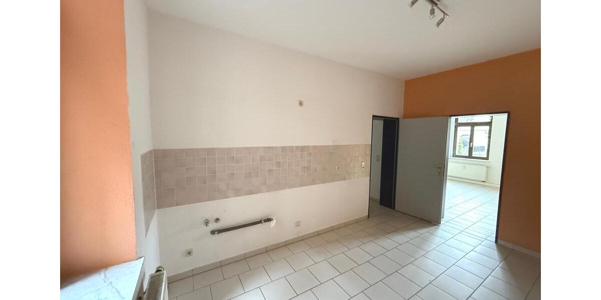 Erdgeschoßwohnung Reichenbach im Vogtland - 2 Zimmer, 70 m&sup2;, 350&euro; | Angebot:21558276