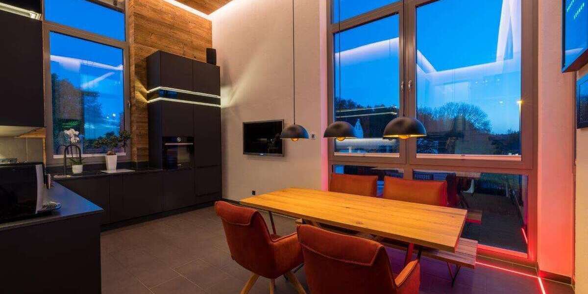 Luxuriöse und moderne Bauhausvilla als Praxis oder Bürohaus - Gewerbeobjekt Schneeberg | Angebot:26001542