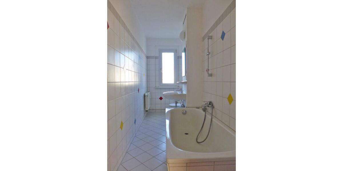Etagenwohnung Limbach-Oberfrohna Oberfrohna - 2 Zimmer, 51 m&sup2;, 280&euro; | Angebot:23215761