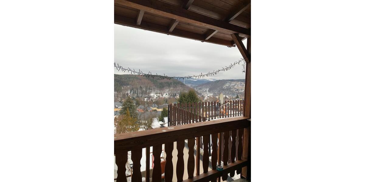 Doppelhaushälfte Aue-Bad Schlema Bad Schlema - 4.5 Zimmer, 95 m&sup2;, 150.000&euro; | Angebot:24511794