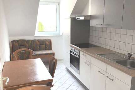 Wohnung Glauchau - 2 Zimmer, 62 m&sup2;, 320&euro; | Angebot:25543588
