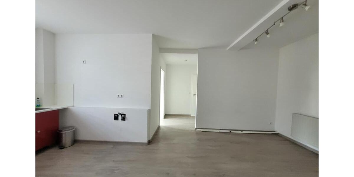 Etagenwohnung Kirchberg - 2 Zimmer, 68 m&sup2;, 440&euro; | Angebot:25428639