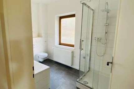 Wohnung Meerane - 2 Zimmer, 67 m&sup2;, 369&euro; | Angebot:24227512