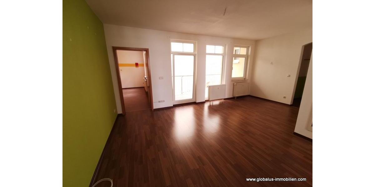 Etagenwohnung Zwickau - 3 Zimmer, 82 m&sup2;, 410&euro; | Angebot:25871110