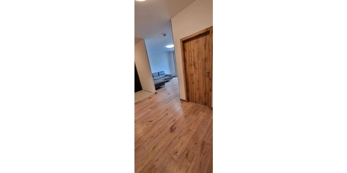 Etagenwohnung Mülsen - 3 Zimmer, 56 m&sup2;, 49.999&euro; | Angebot:25116205