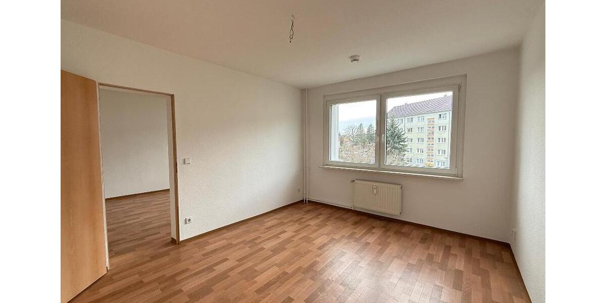 Etagenwohnung Lichtentanne - 2 Zimmer, 49 m&sup2;, 275&euro; | Angebot:25375174