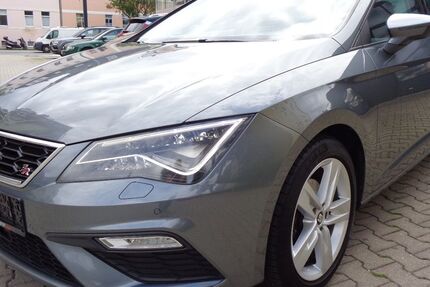 Seat Leon 130.700 km 12.990 &euro; Zwickau 08058
