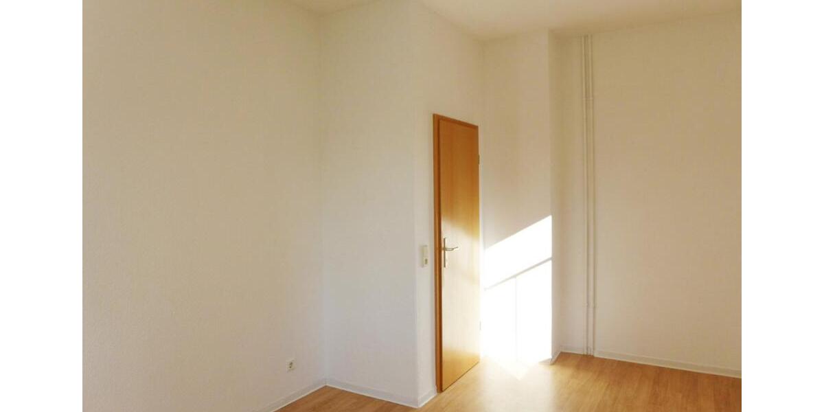 Erdgeschoßwohnung Limbach-Oberfrohna Oberfrohna - 2 Zimmer, 47 m&sup2;, 275&euro; | Angebot:25418310
